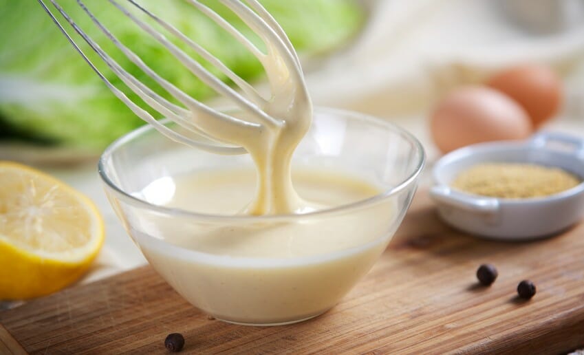 Faites votre propre mayonnaise.