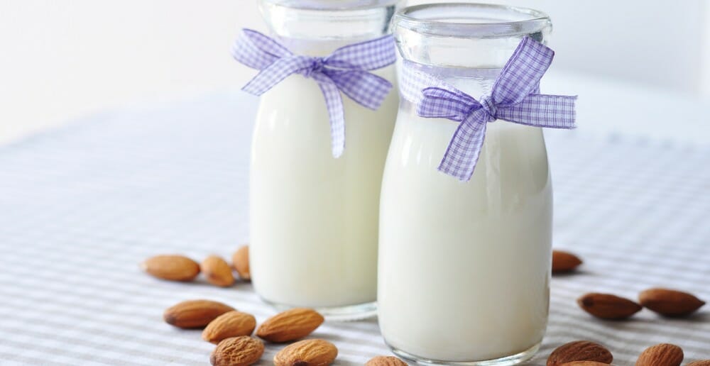 Le lait d'amande fait-il grossir ?