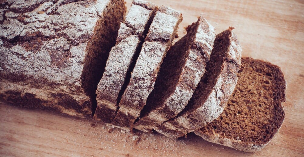 Le pain de seigle fait-il grossir ?
