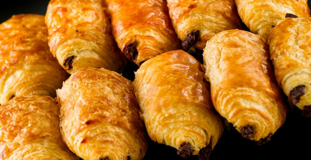 Le pain au chocolat fait-il grossir ?