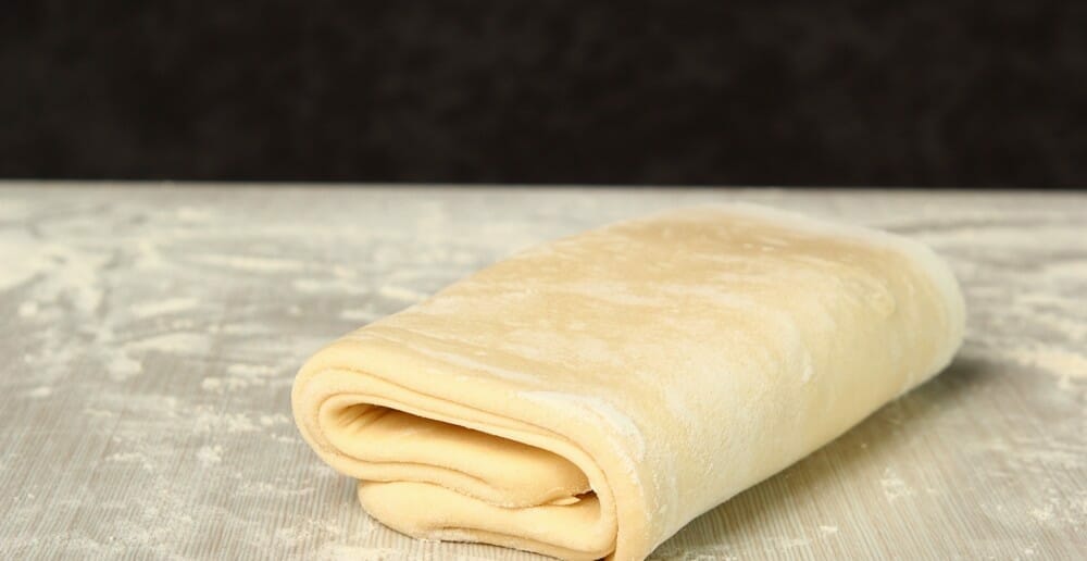 La pâte feuilletée fait-elle grossir ?