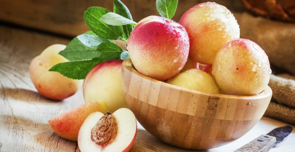 la-nectarine-fait-elle-grossir