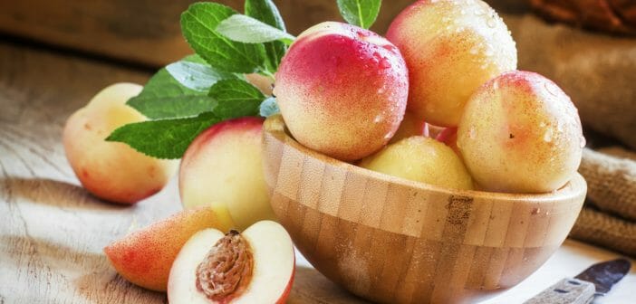 la-nectarine-fait-elle-grossir