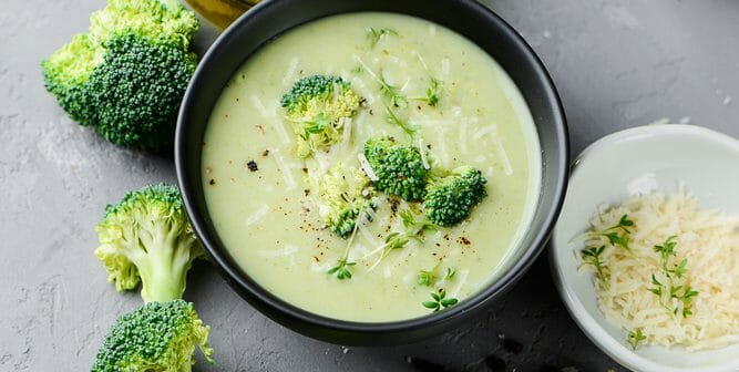 la-soupe-detox-pour-maigrir-rapidement