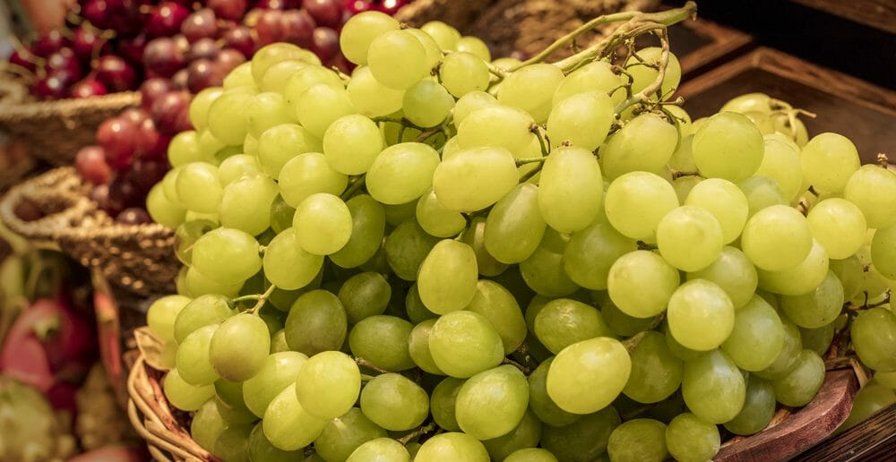 manger-du-raisin-le soir-fait-il-grossir