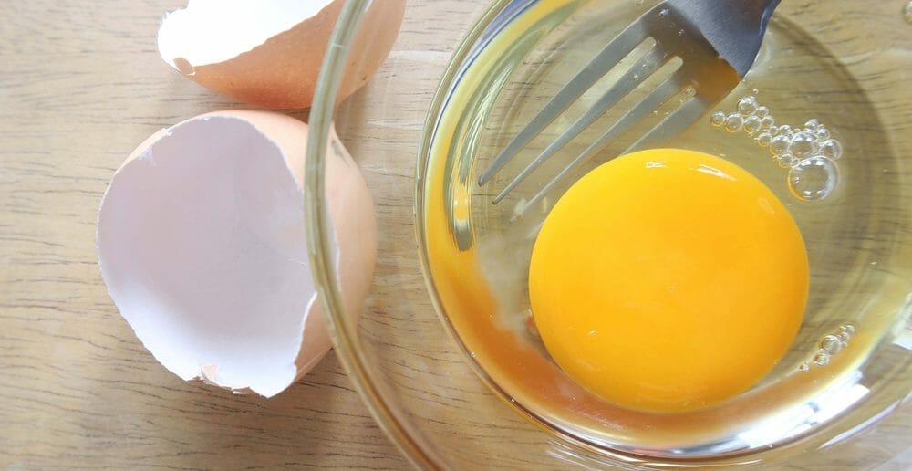 l-oeuf-cru-fait-il-maigrir