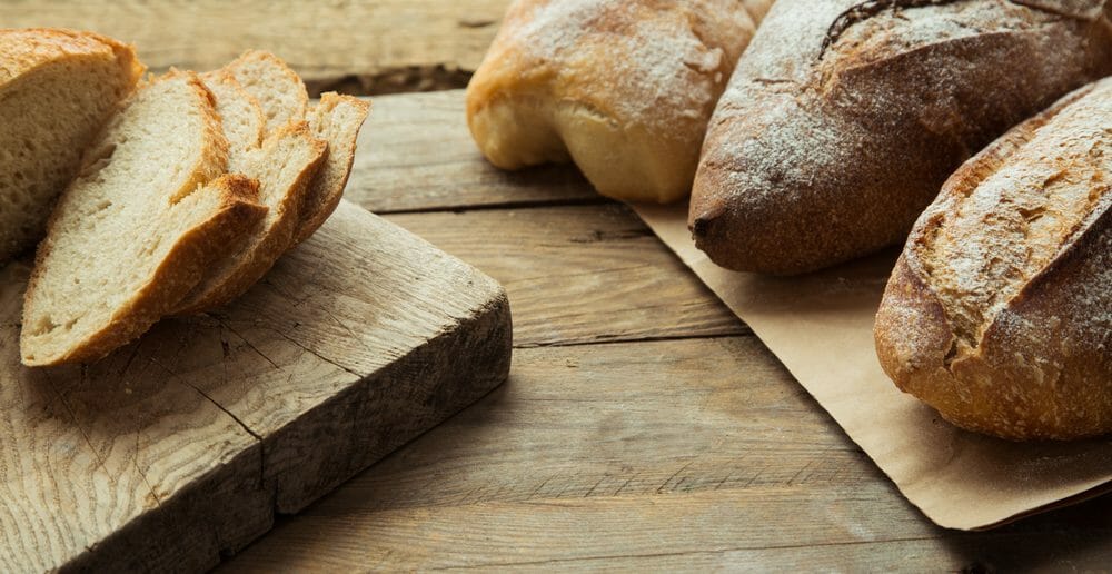 Manger du pain tous les jours fait-il grossir