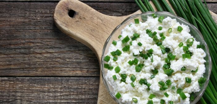 peut-on-manger-du-fromage-blanc-a-volonte