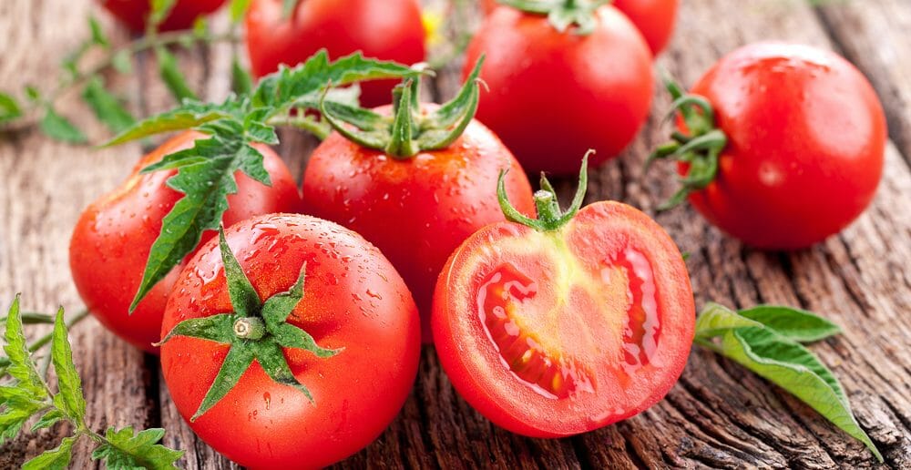 La tomate, l'alliée ventre plat