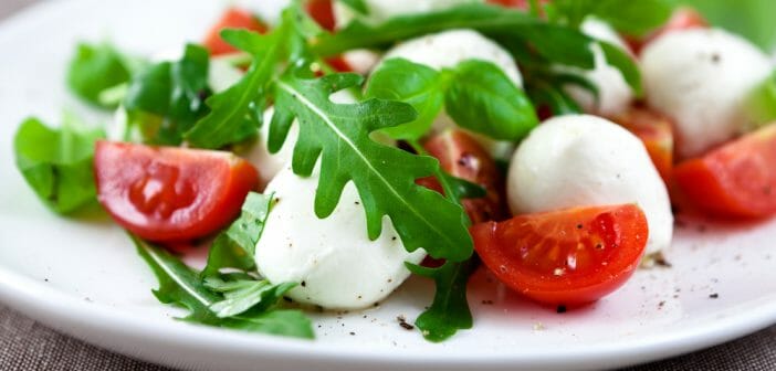 La tomate mozzarella, à bannir pendant un régime