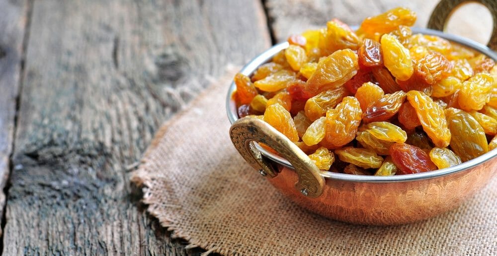 Le raisin sec est-il recommandé pendant un régime