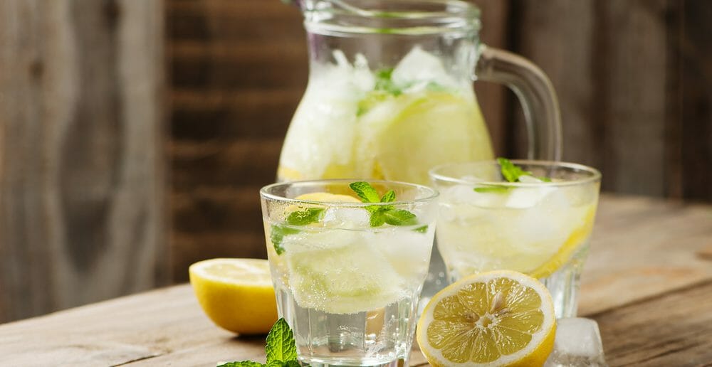 jus-de-citron-menthe-maigrir