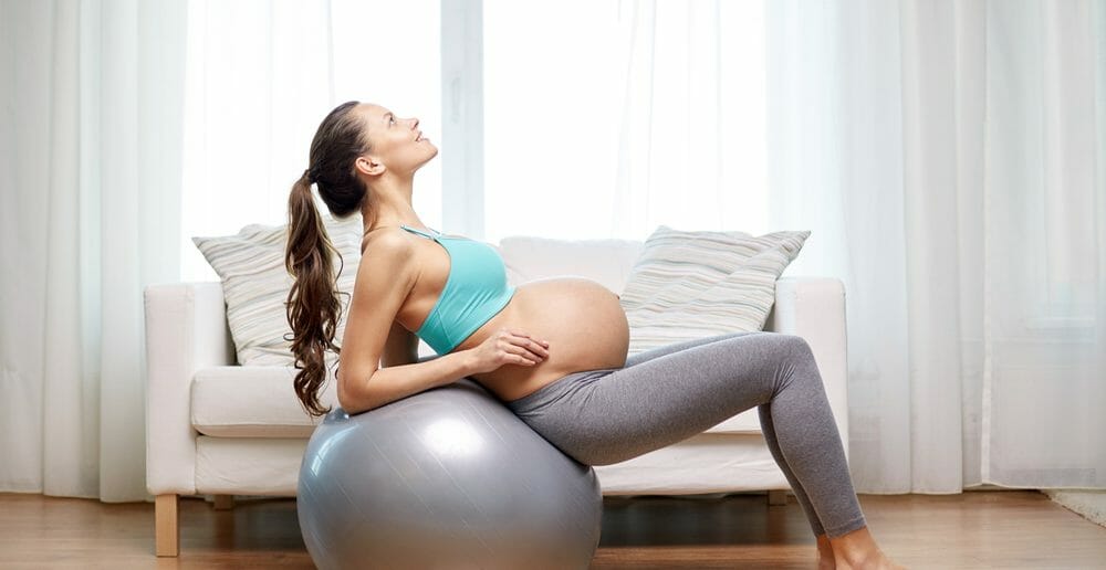 Quels exercices de fitball pendant la grossesse
