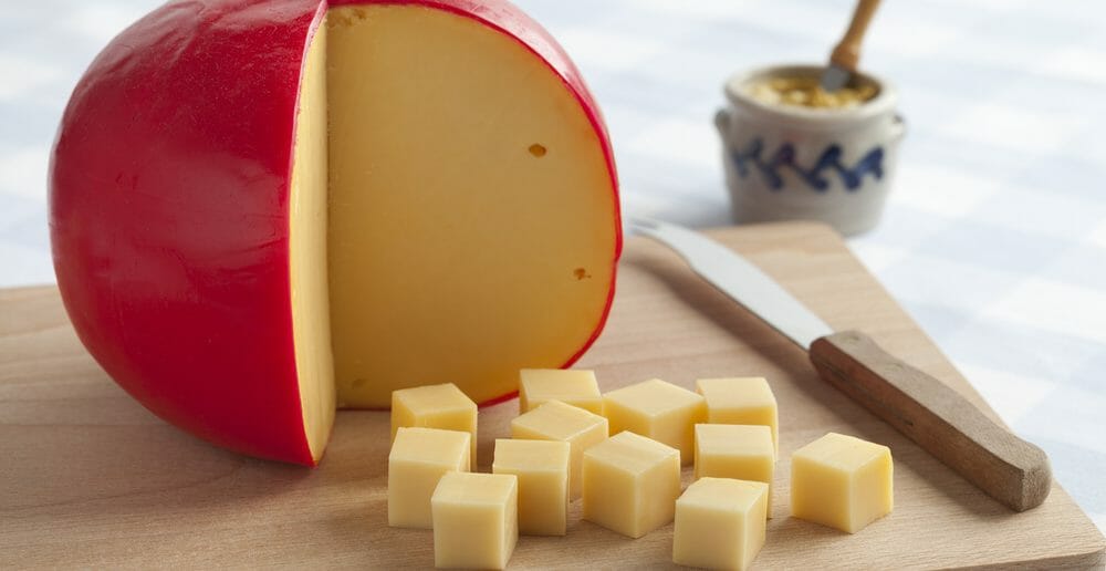 Combien de calories dans une portion d'edam ?