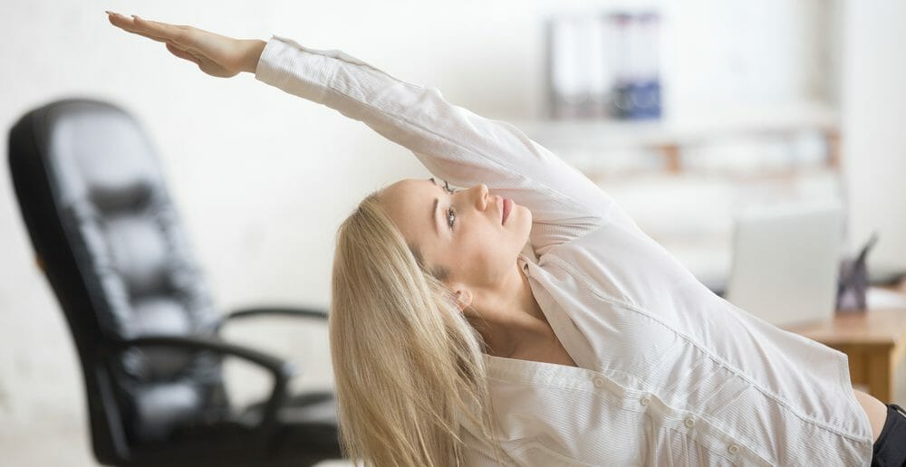 3 exercices pour affiner les bras au bureau