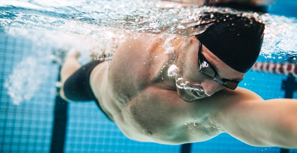 La natation est-elle efficace pour se muscler les abdos