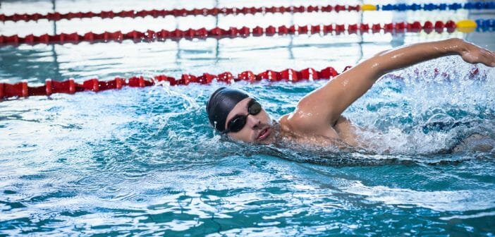 La natation pour se muscler les fessiers