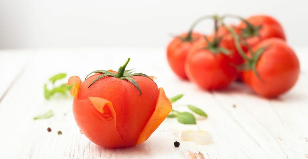 la-peau-de-la-tomate-une-ennemie-pour-la-digestion