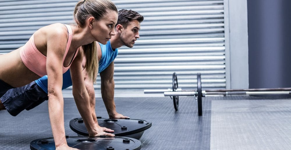 Musculation : 3 exercices à faire sur sa planche d'équilibre