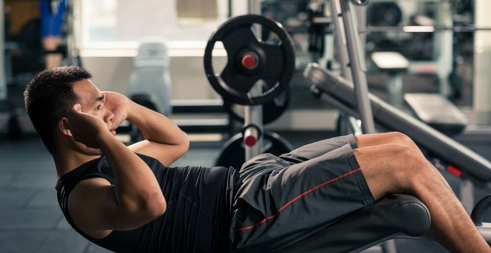 Musculation : le Pull over pour se muscler le dos efficacement
