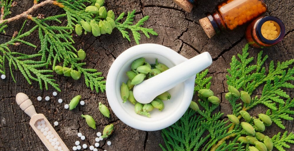 Pour soulager les jambes lourdes : l'homéopathie
