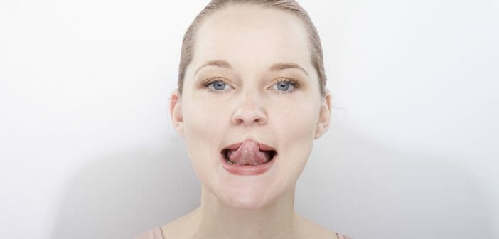 la-gym-facial-pour-eliminer-le-double-menton