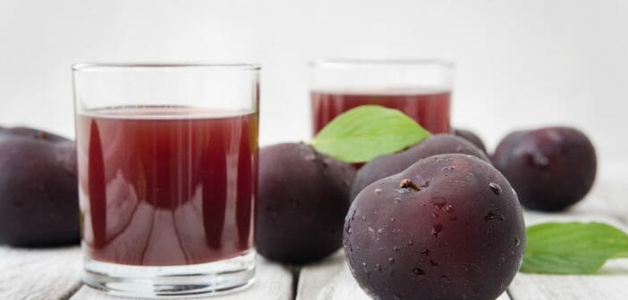 le-jus-de-pruneau-un-allie-ideal-pour-le-jeune